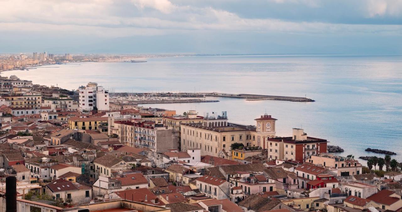Casa "Kapri" Da Eva - Salerno Centro Con Self Check-In公寓 外观 照片